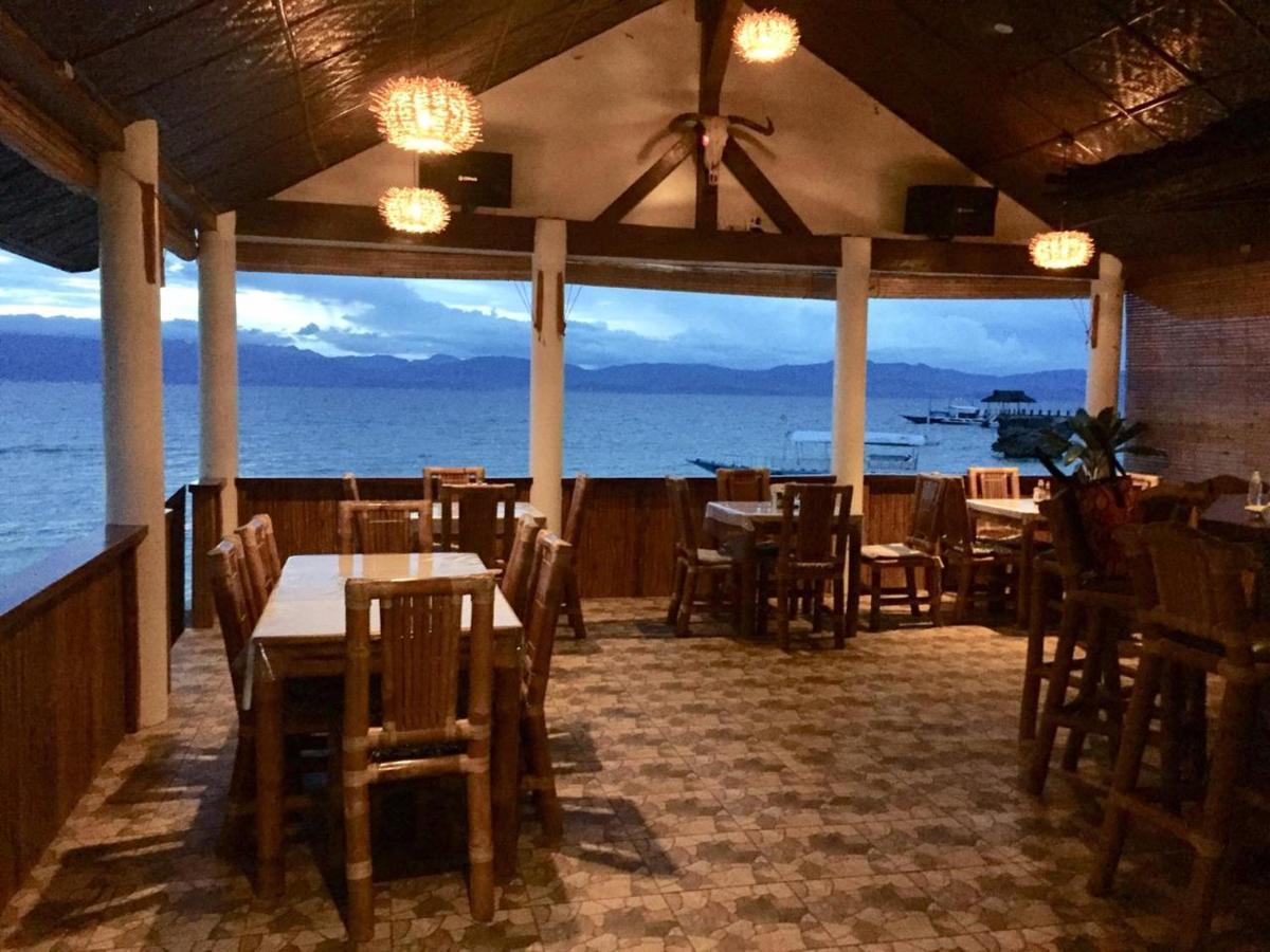 Tauig Beach Resort Moalboal Eksteriør billede